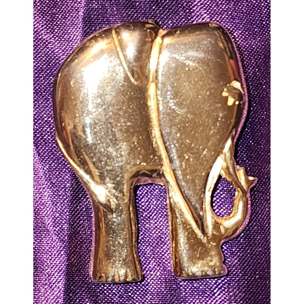 VTG Gay Boyer Gold Tone Elephant Statement Pendant Signed 2 Inch 20g